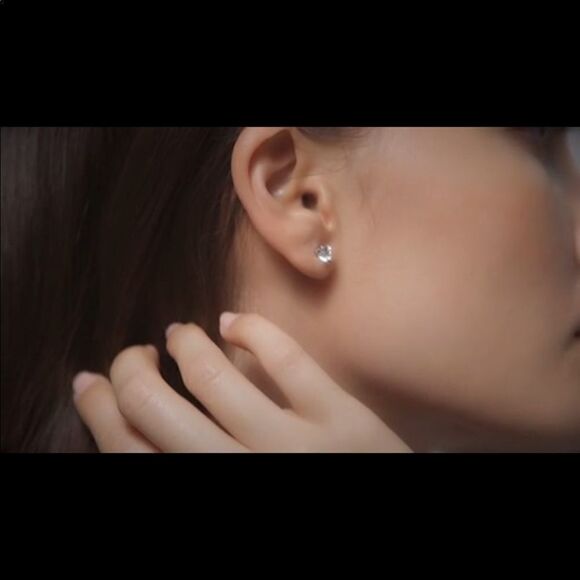 🎉Last deal🎉Cubic Zirconia sterling Silver set✨ - Picture 3 of 8